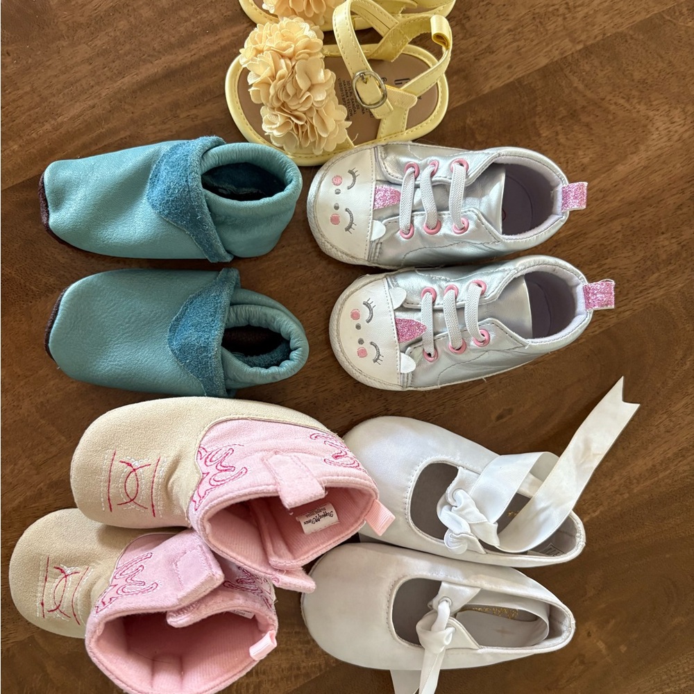 Baby shoe bundle